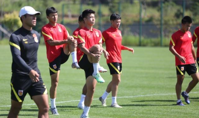 重庆队退出引发连锁反应 国字号或放弃今年联赛