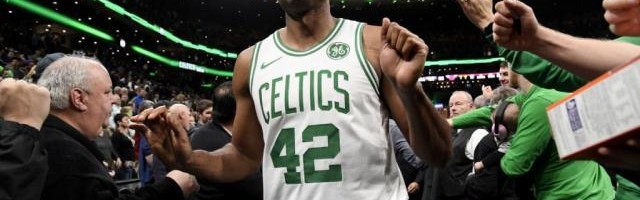 开云官网-霍福德：希望自己是球队首发 塔图姆进步很大